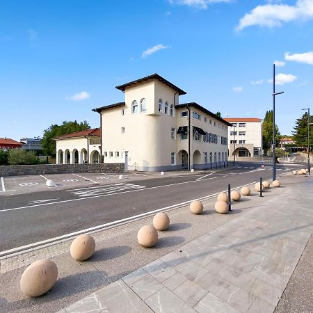 Toscanina Garni Hotel Dobrovo Dış mekan fotoğraf